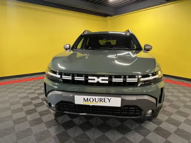 Dacia Duster view 2