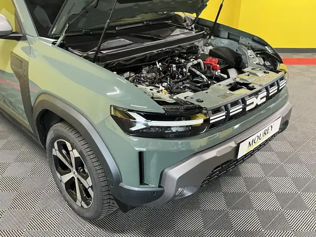 Dacia Duster view 9