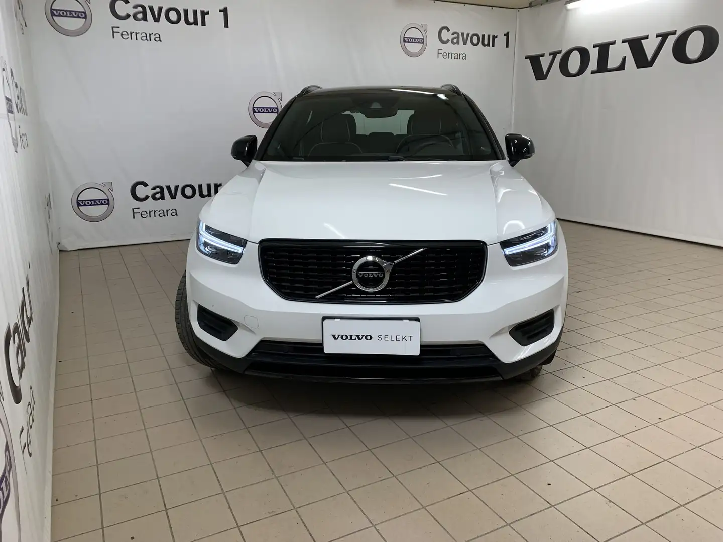 Volvo XC40 XC40 T5 Recharge Plug-in Hybrid R-design Blanc - 2