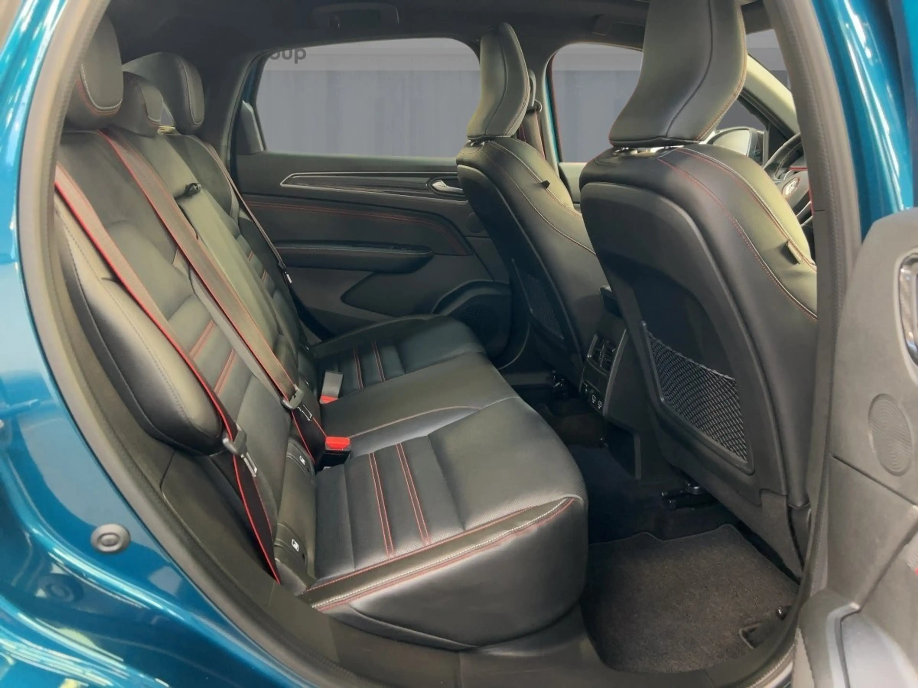 Renault Arkana R.S. LINE TCe 160 EDC (MY22) — photo 9