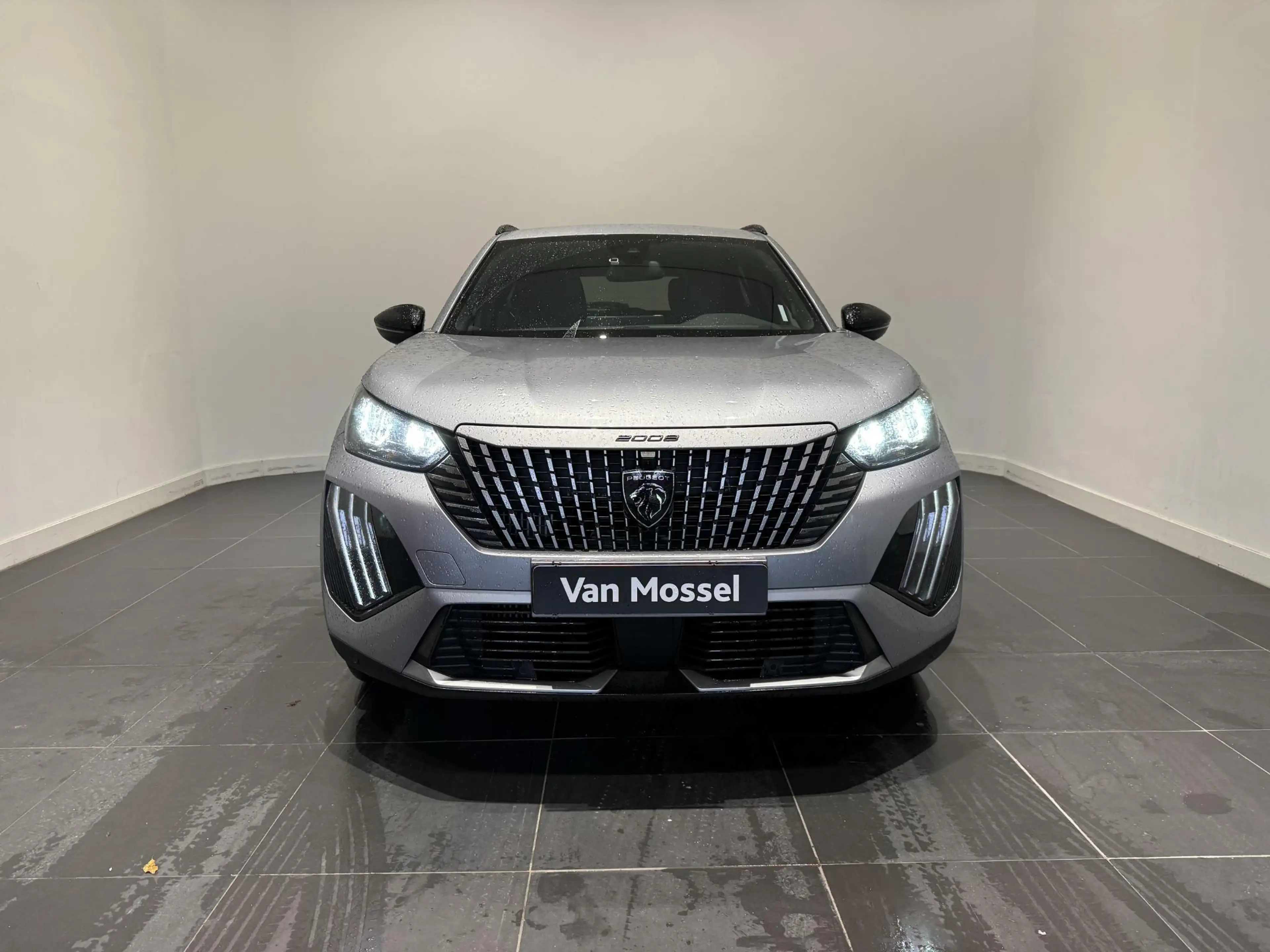 Peugeot e-2008 EV Allure 50 kWh l Camera l Apple carplay & Androi — photo 2