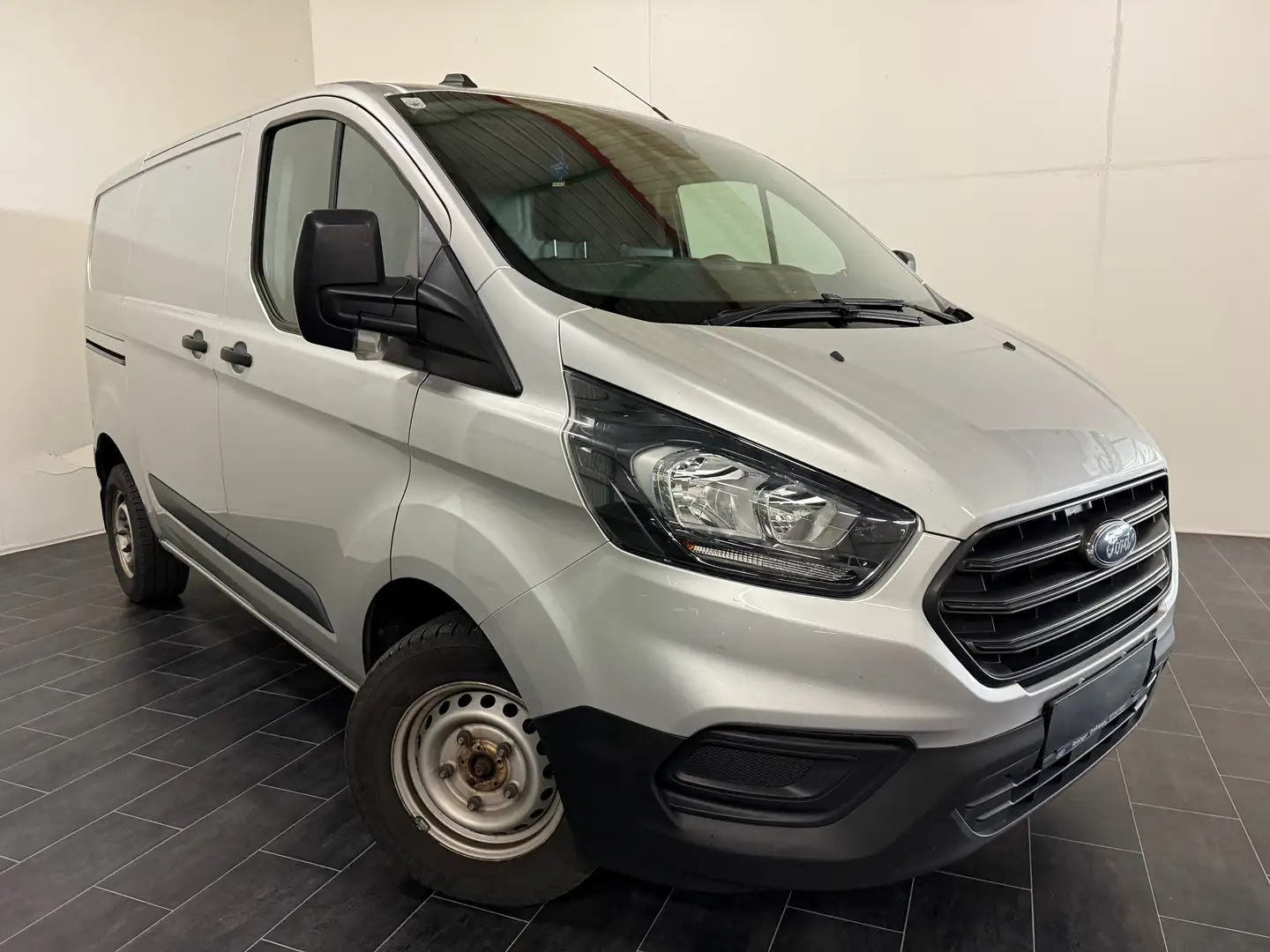 Ford Transit Custom Kasten 2,0 L1H1 **NETTO 10.990 Euro - Navigation** Plateado - 1