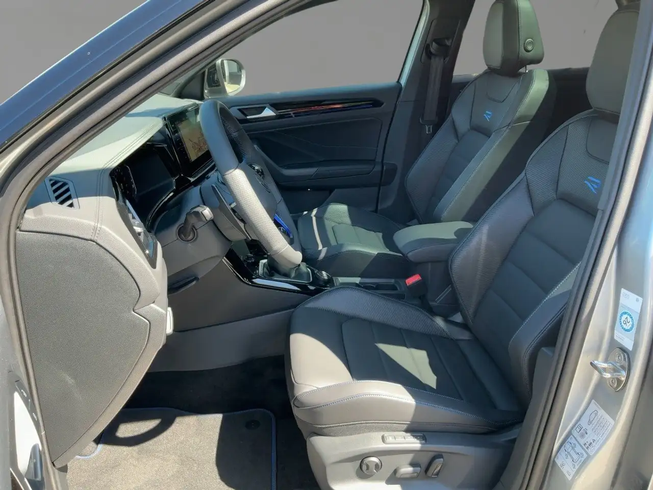 Volkswagen T-Roc R 2.0 TSI 4MOTION DSG Akra DiscoPro Leder 7