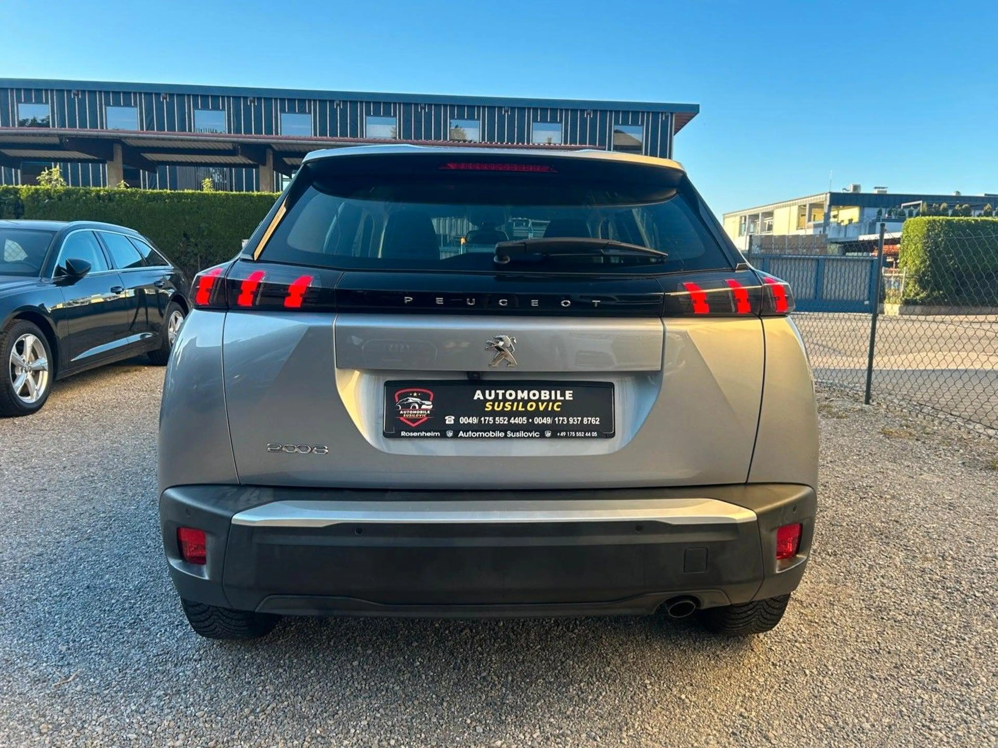 Peugeot 2008 Active 1.2 PureTech/Kamera/Ambiente/ — photo 7