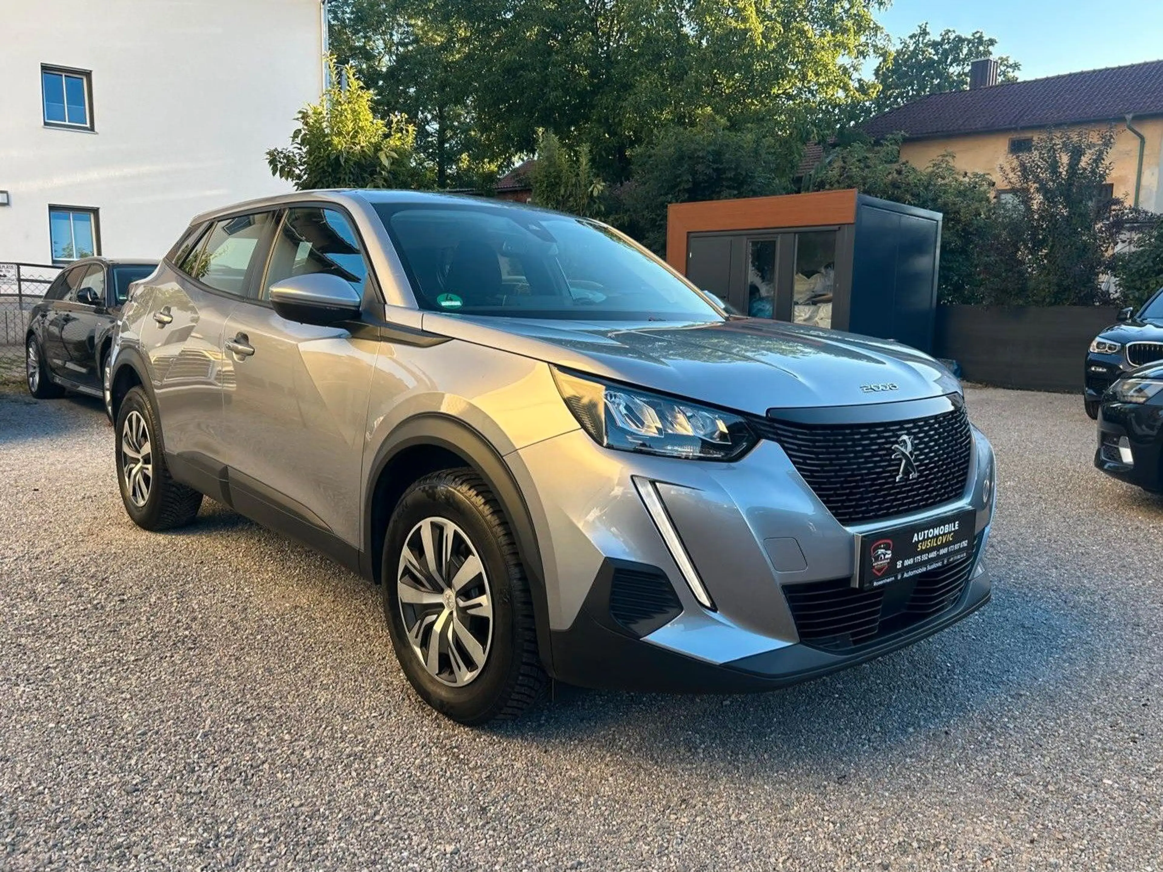 Peugeot 2008 Active 1.2 PureTech/Kamera/Ambiente/ — photo 2