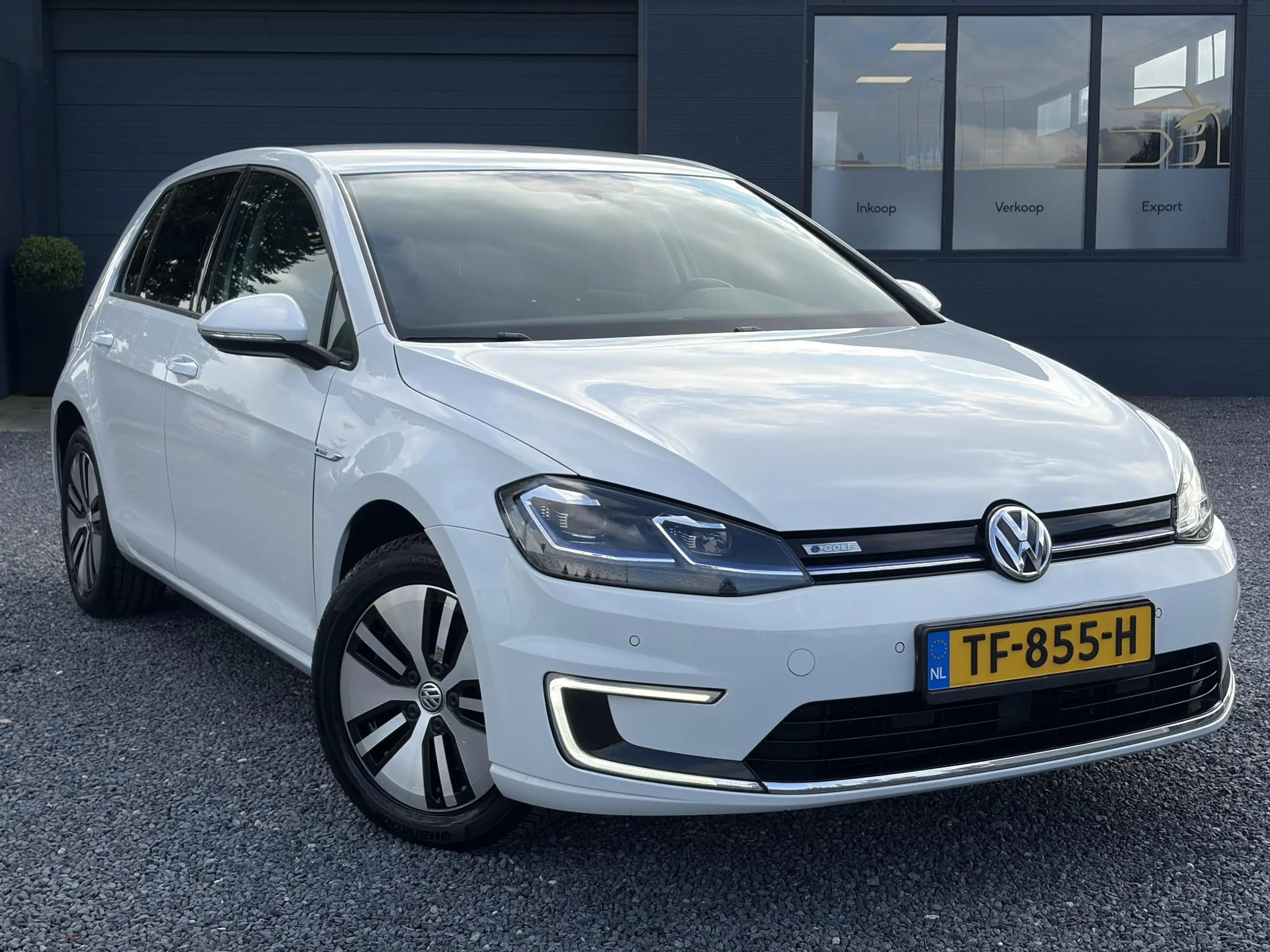 Volkswagen e-Golf e-Golf ✓SOH 84,55%✓Carplay✓Navi✓LED✓Clima✓Cruise✓P — photo 2
