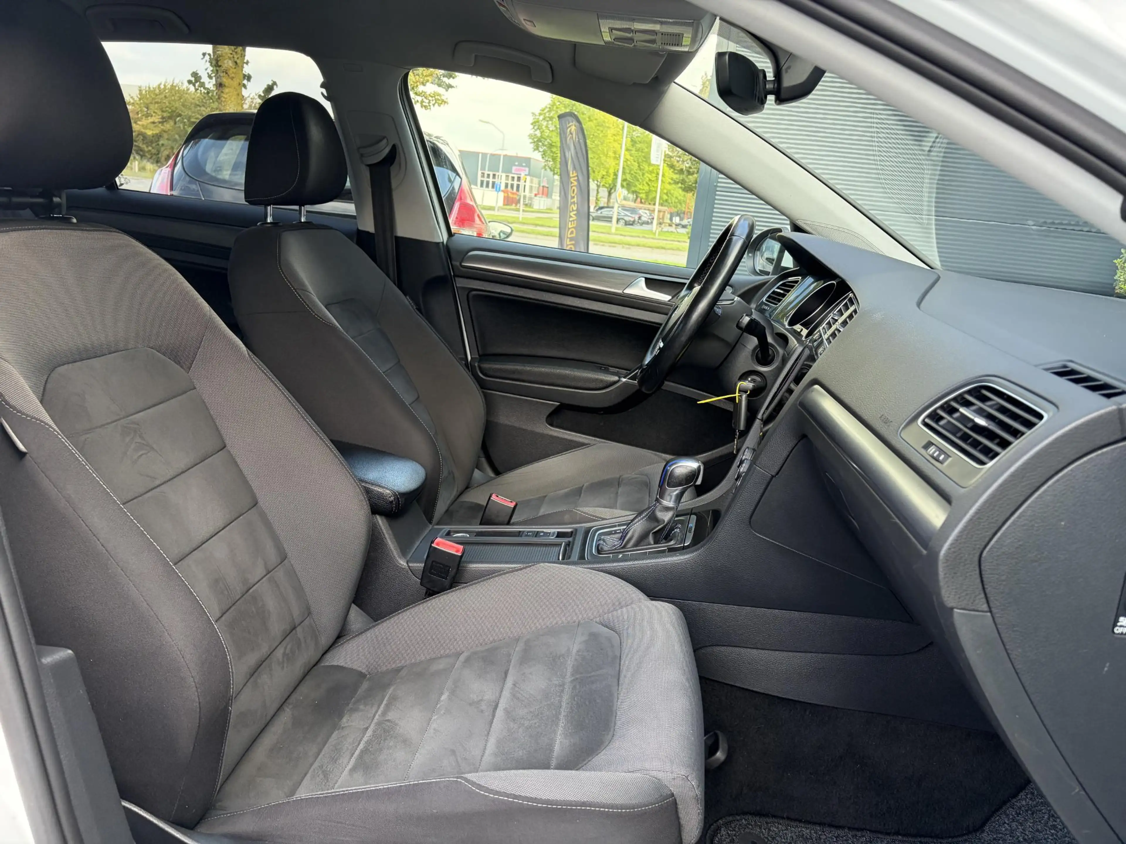 Volkswagen e-Golf e-Golf ✓SOH 84,55%✓Carplay✓Navi✓LED✓Clima✓Cruise✓P — photo 10
