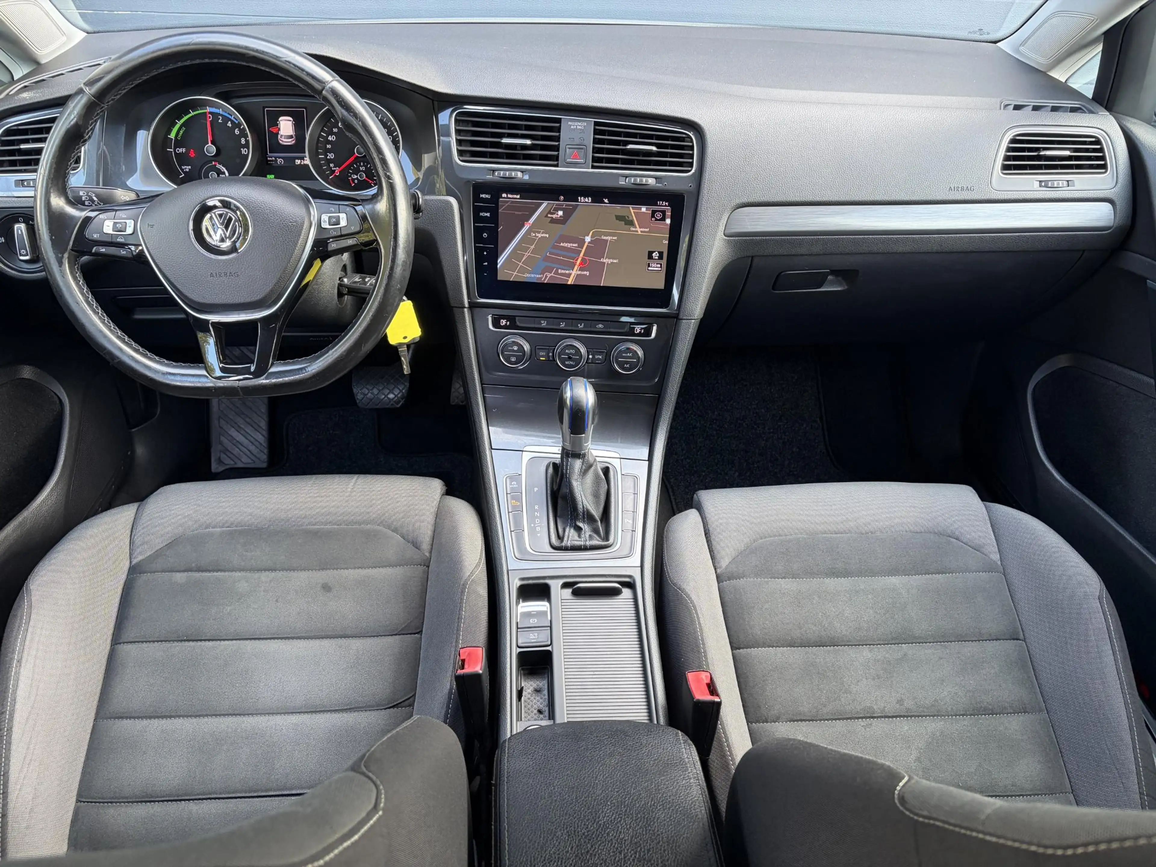 Volkswagen e-Golf e-Golf ✓SOH 84,55%✓Carplay✓Navi✓LED✓Clima✓Cruise✓P — photo 7