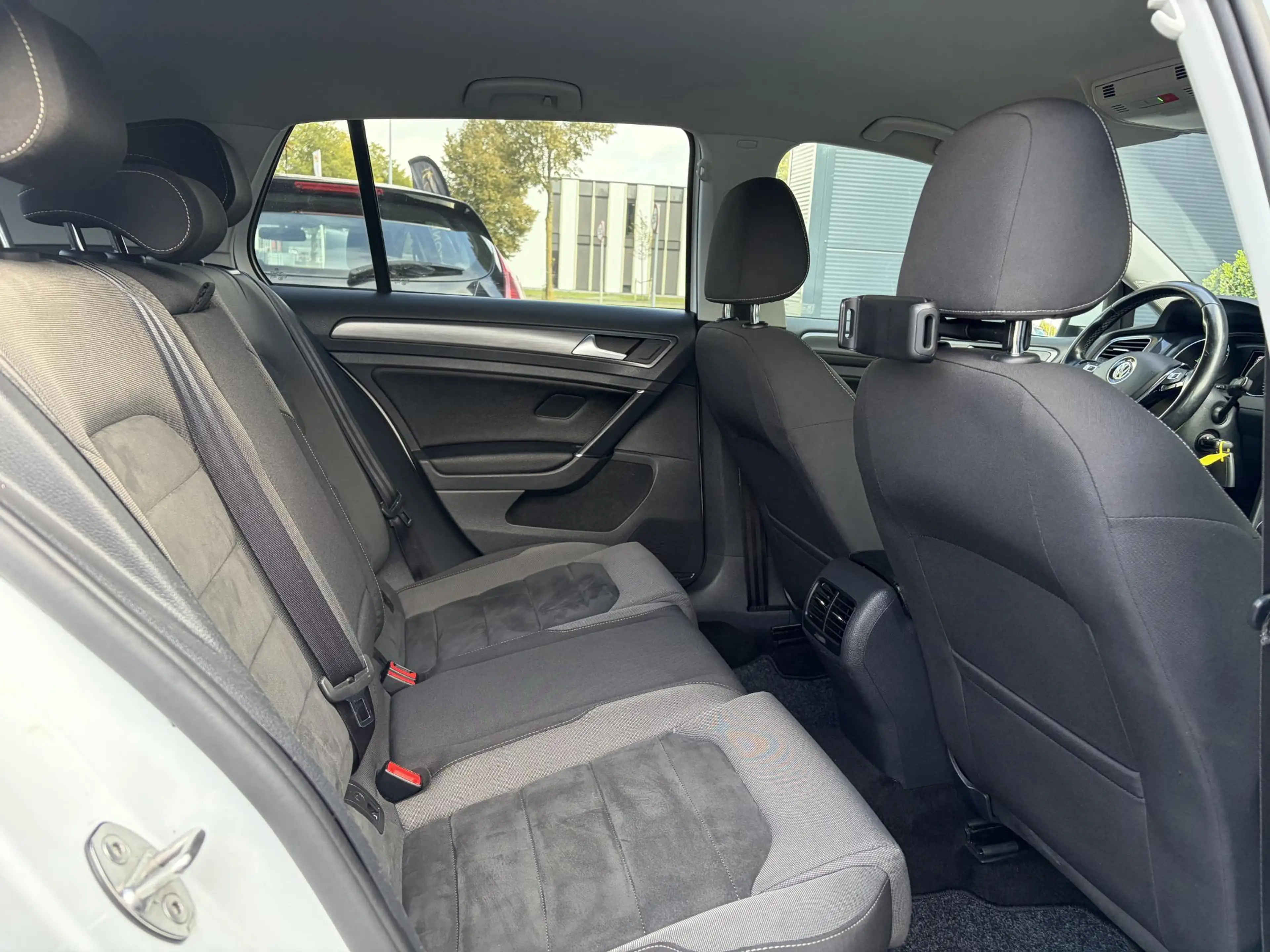 Volkswagen e-Golf e-Golf ✓SOH 84,55%✓Carplay✓Navi✓LED✓Clima✓Cruise✓P — photo 12