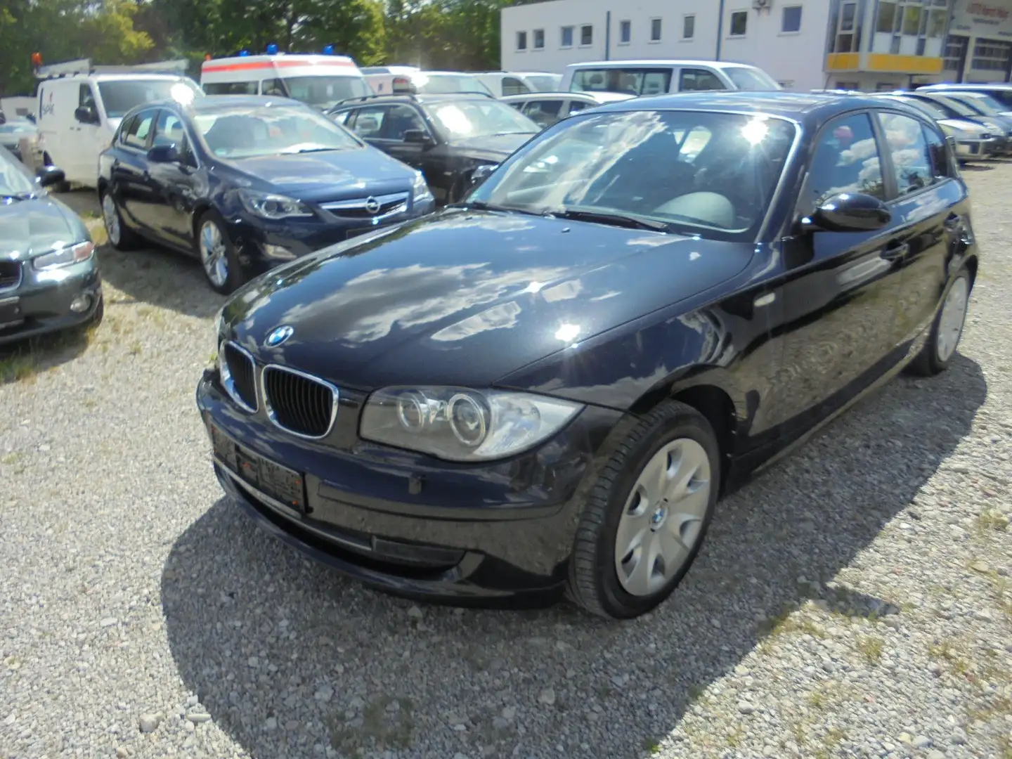 BMW 116 i ~ Leder ~ Xenon ~ 1.Hand ~ Scheckheft BMW ~ Schwarz - 1