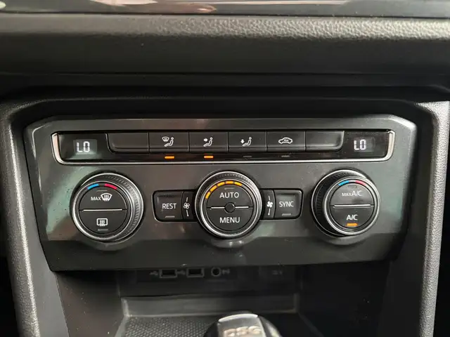 Volkswagen Tiguan view 14