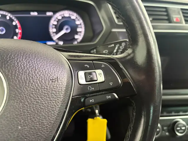 Volkswagen Tiguan view 11