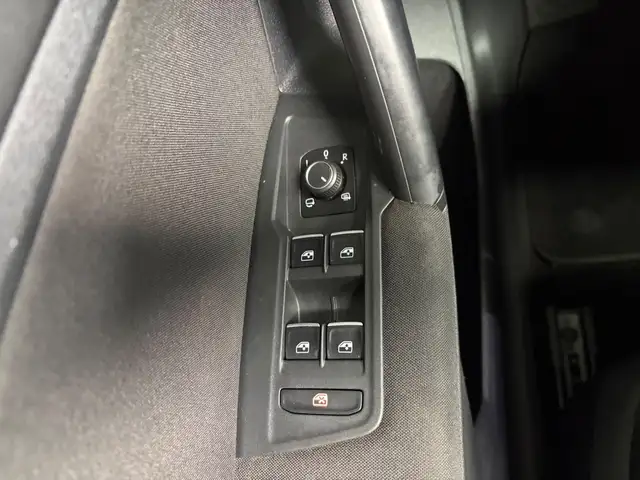 Volkswagen Tiguan view 7