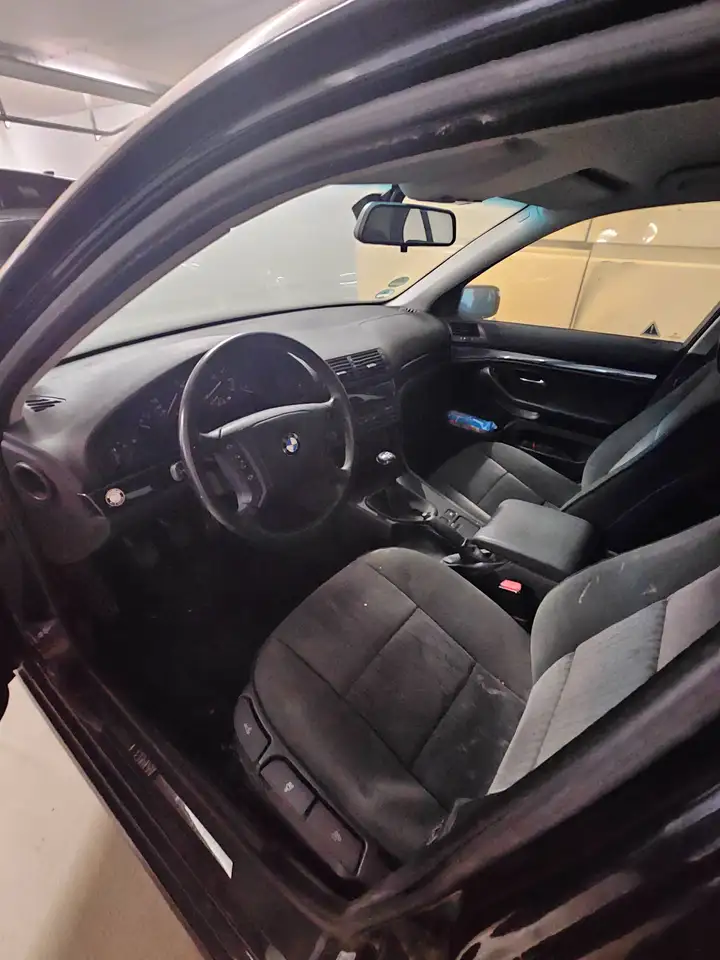 BMW 520i, foto 4