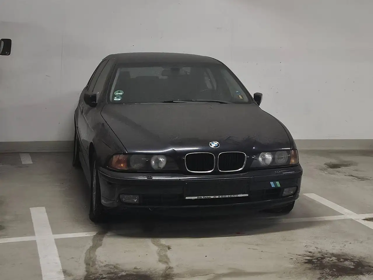 BMW 520i, foto 1