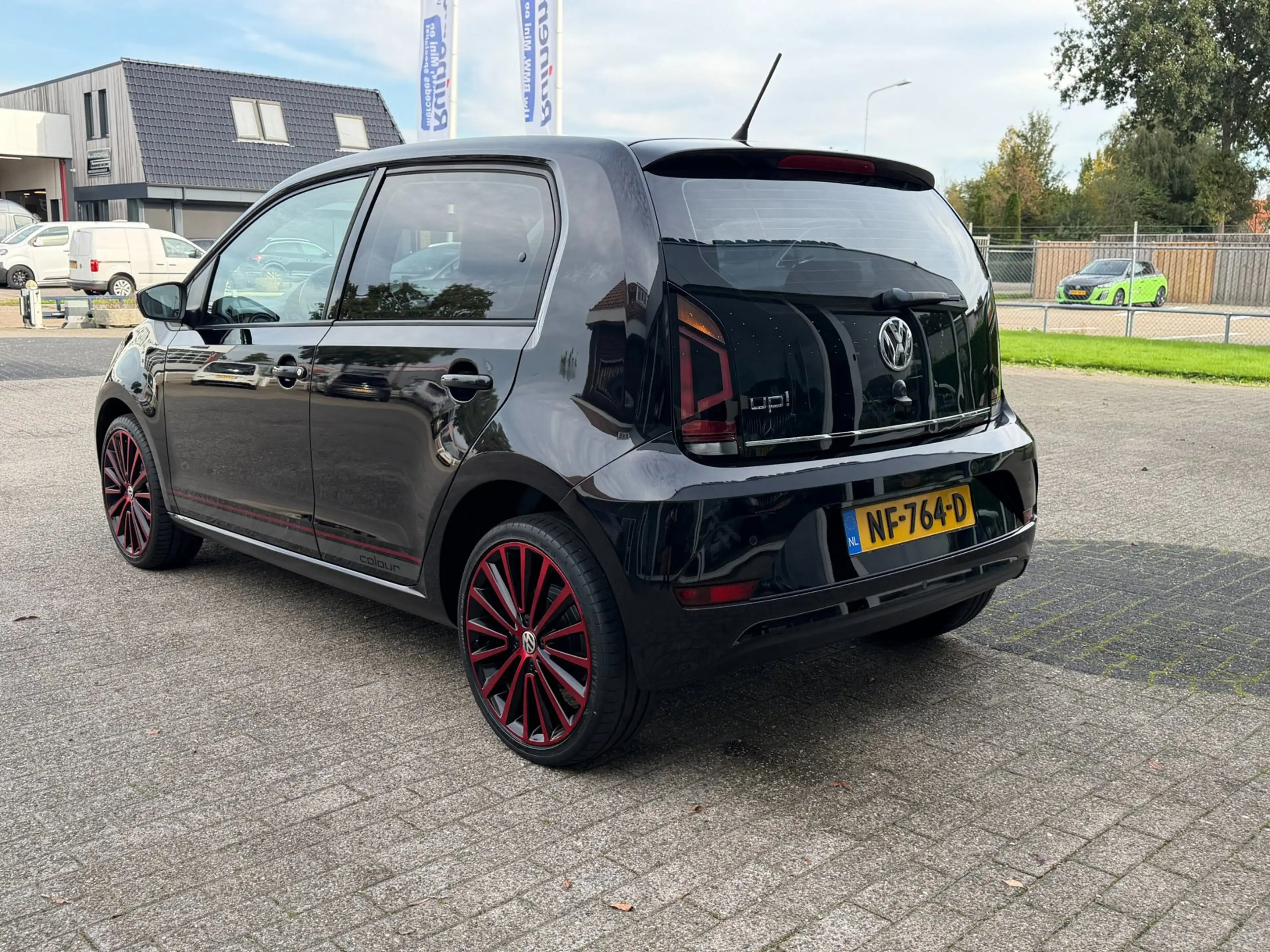 Volkswagen up! 1.0 BMT high up! COLOR / LM / MISTLAMPEN / CRUISE — photo 6