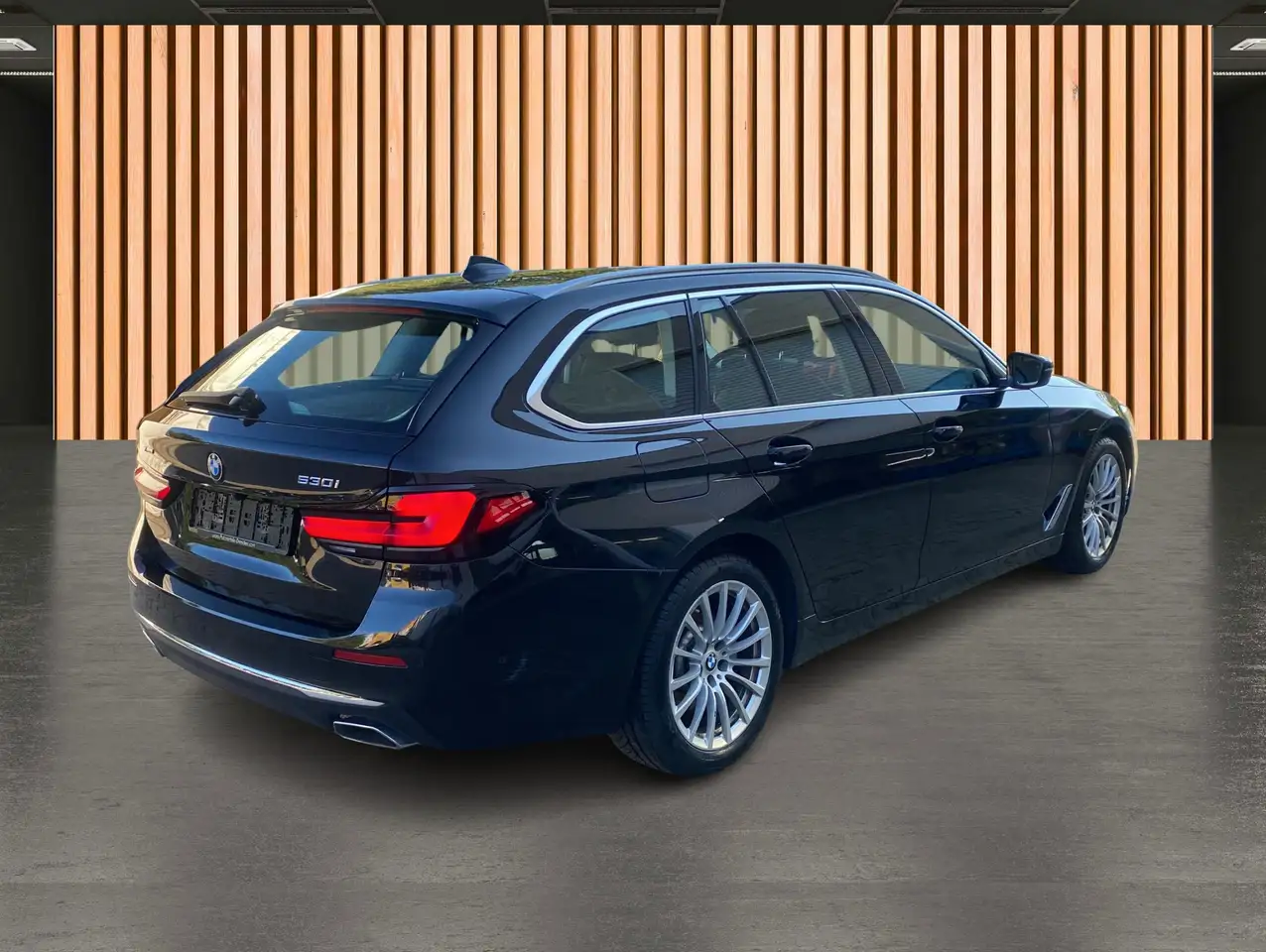 BMW 530 i xDrive Luxury Line*KeyGo*AHK* 5