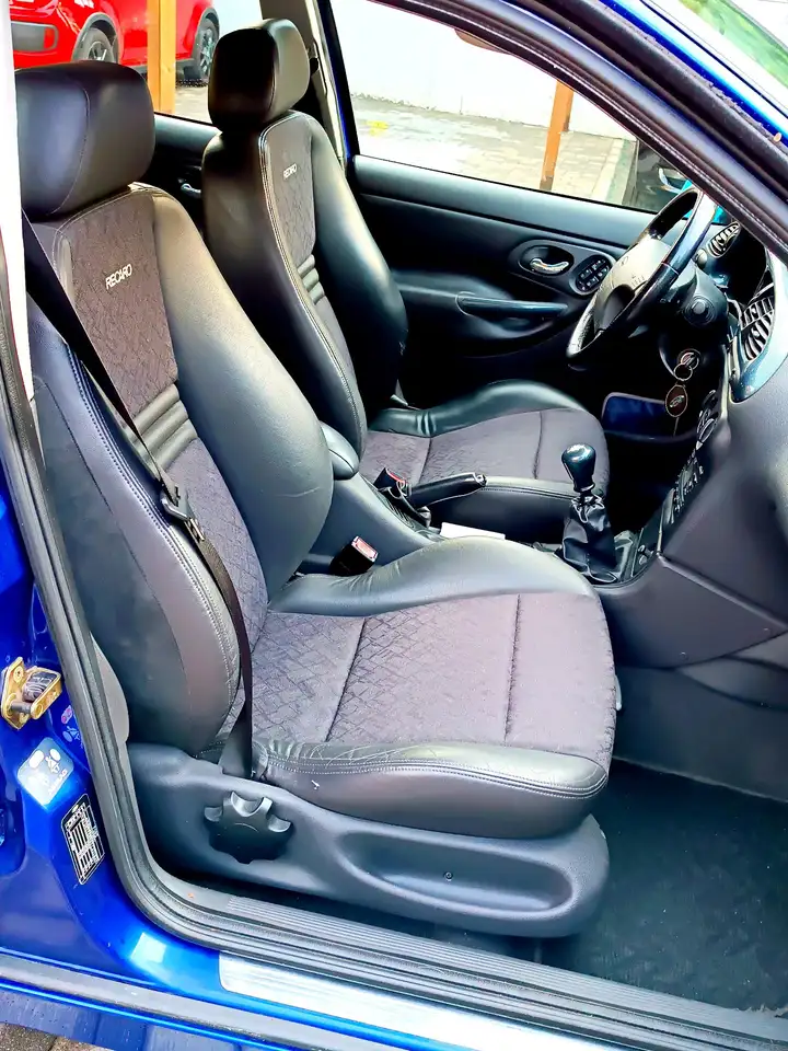Ford Mondeo SW 2.5 V6 ST200, foto 4