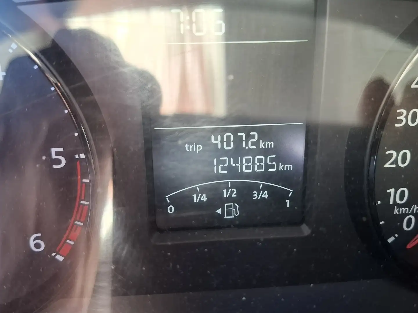 Volkswagen T6 Transporter - 1