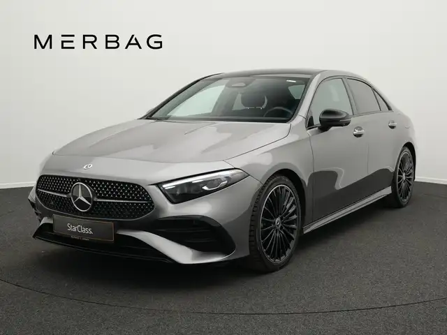 Mercedes-Benz A 200 A 200 AMG-Line Multi+Pano+Night+Memo AMG Line Navi