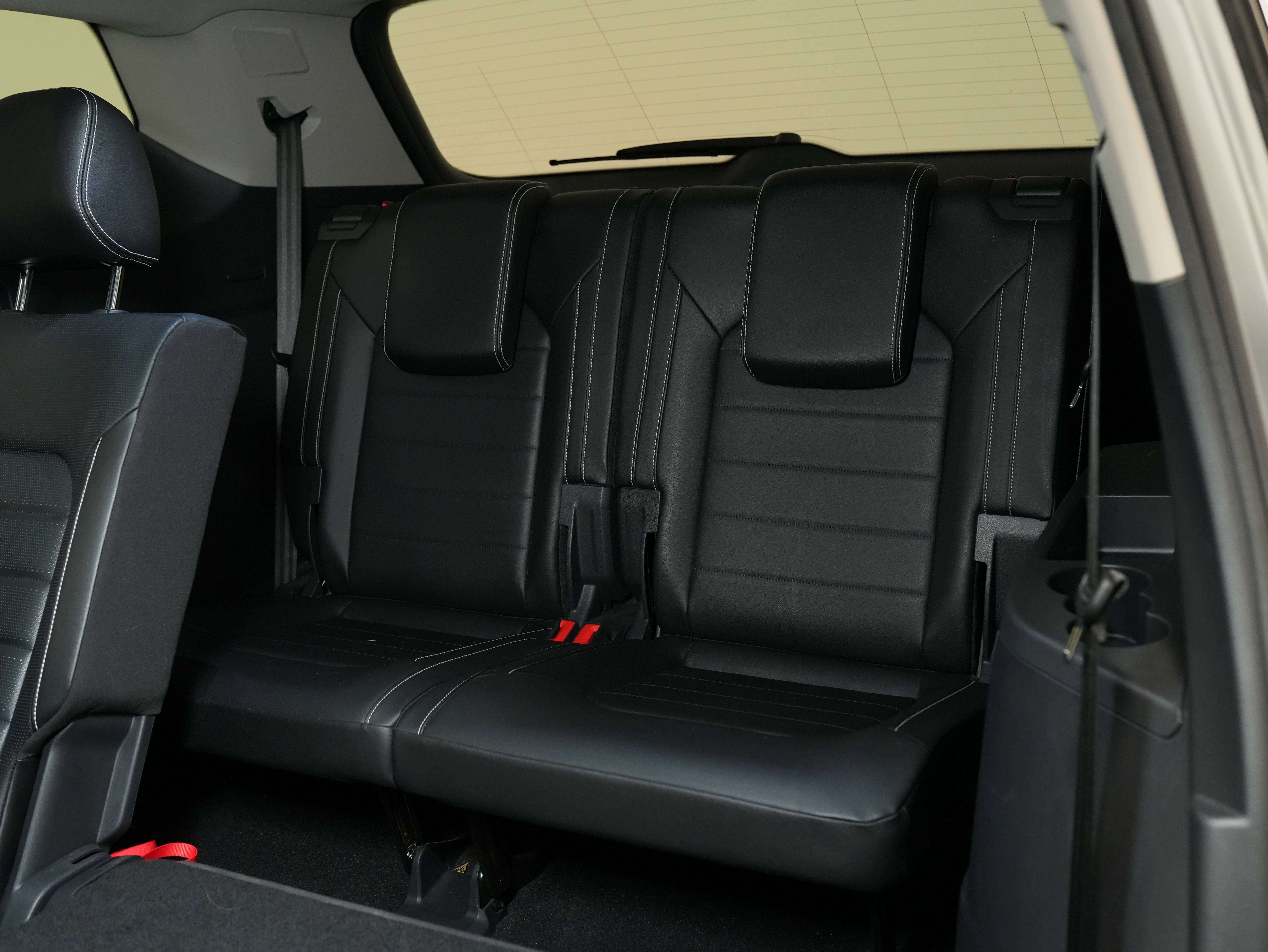 used 2023 Volkswagen Atlas car, priced at $33,900