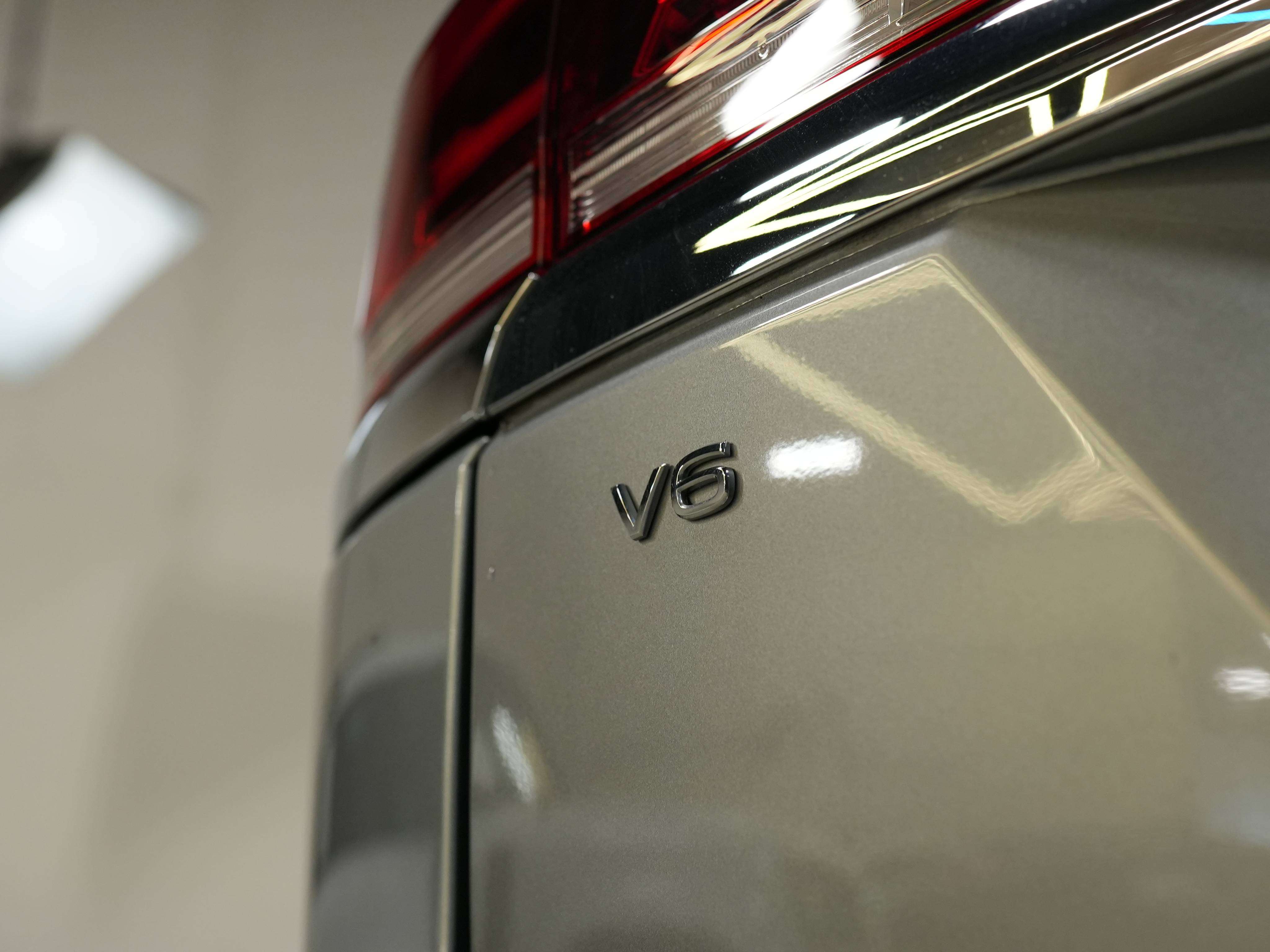used 2023 Volkswagen Atlas car, priced at $33,900