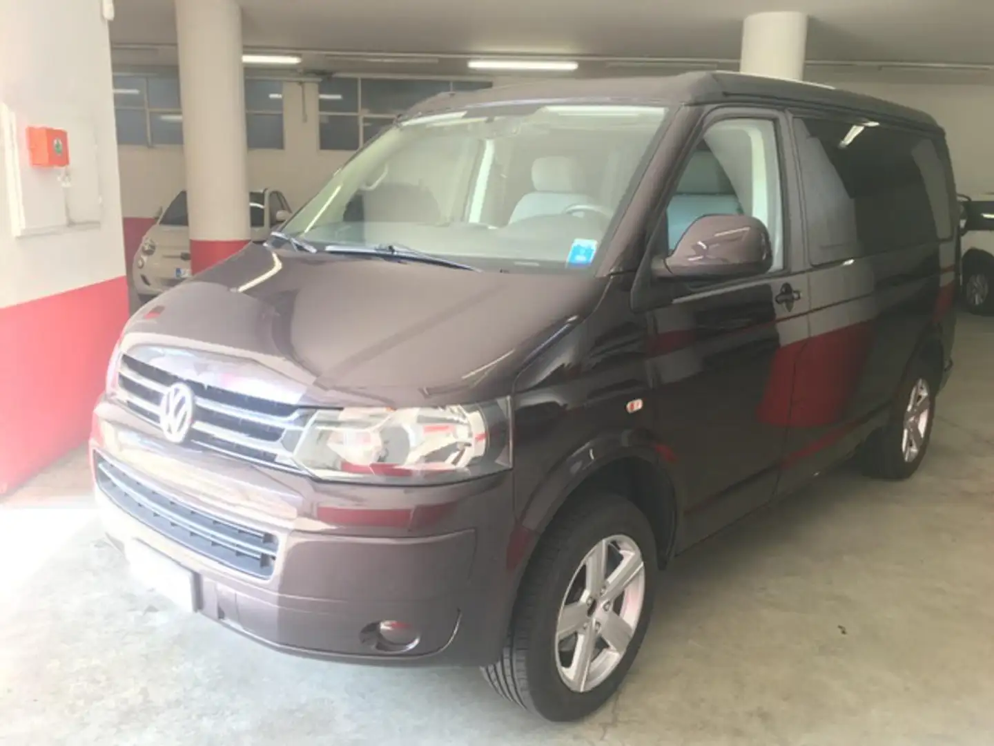 Volkswagen T5 California 2.0 TDI 140CV DSG 7p Beach Hnědá - 2