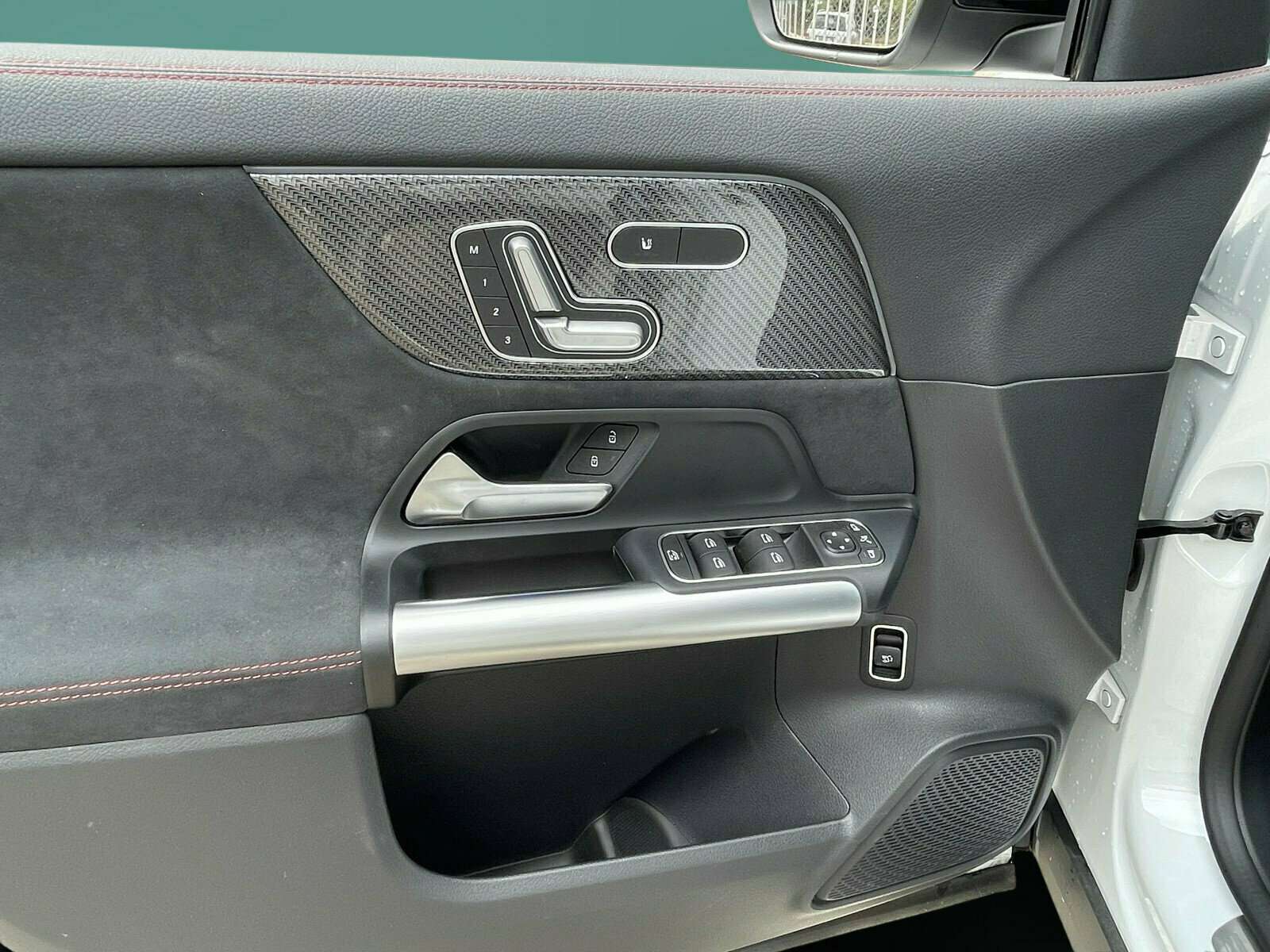 Mercedes-Benz GLA 220