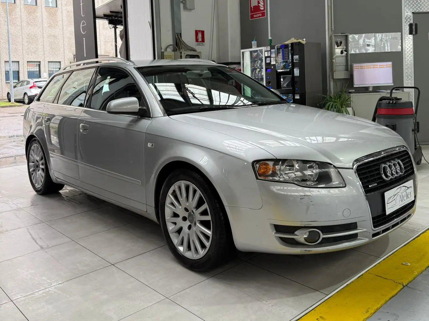 Audi A4 A4 III 2004 Avant Avant 2.0 tdi Sport quattro fap Silber - 2