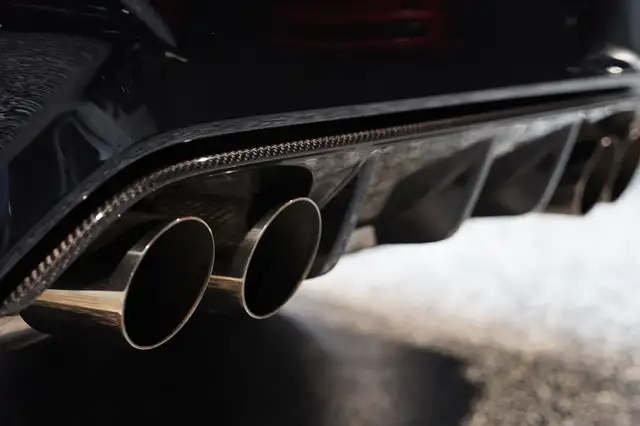 BMW M4 F82 Competition *INDIVIDUAL*KERAMIK*OHNE OPF* Ansicht 11