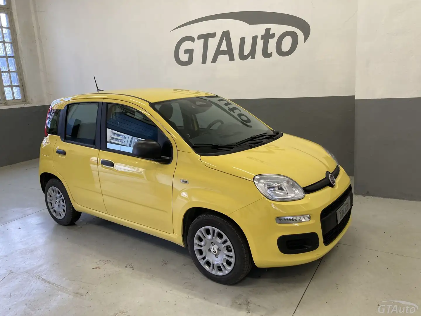 Fiat Panda 1.0 FireFly S&S Hybrid Jaune - 1