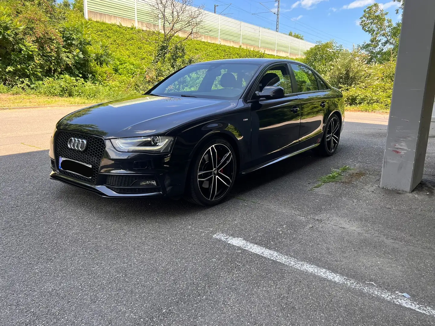Audi A4 3.0 TDI DPF S line Sportpaket - 1
