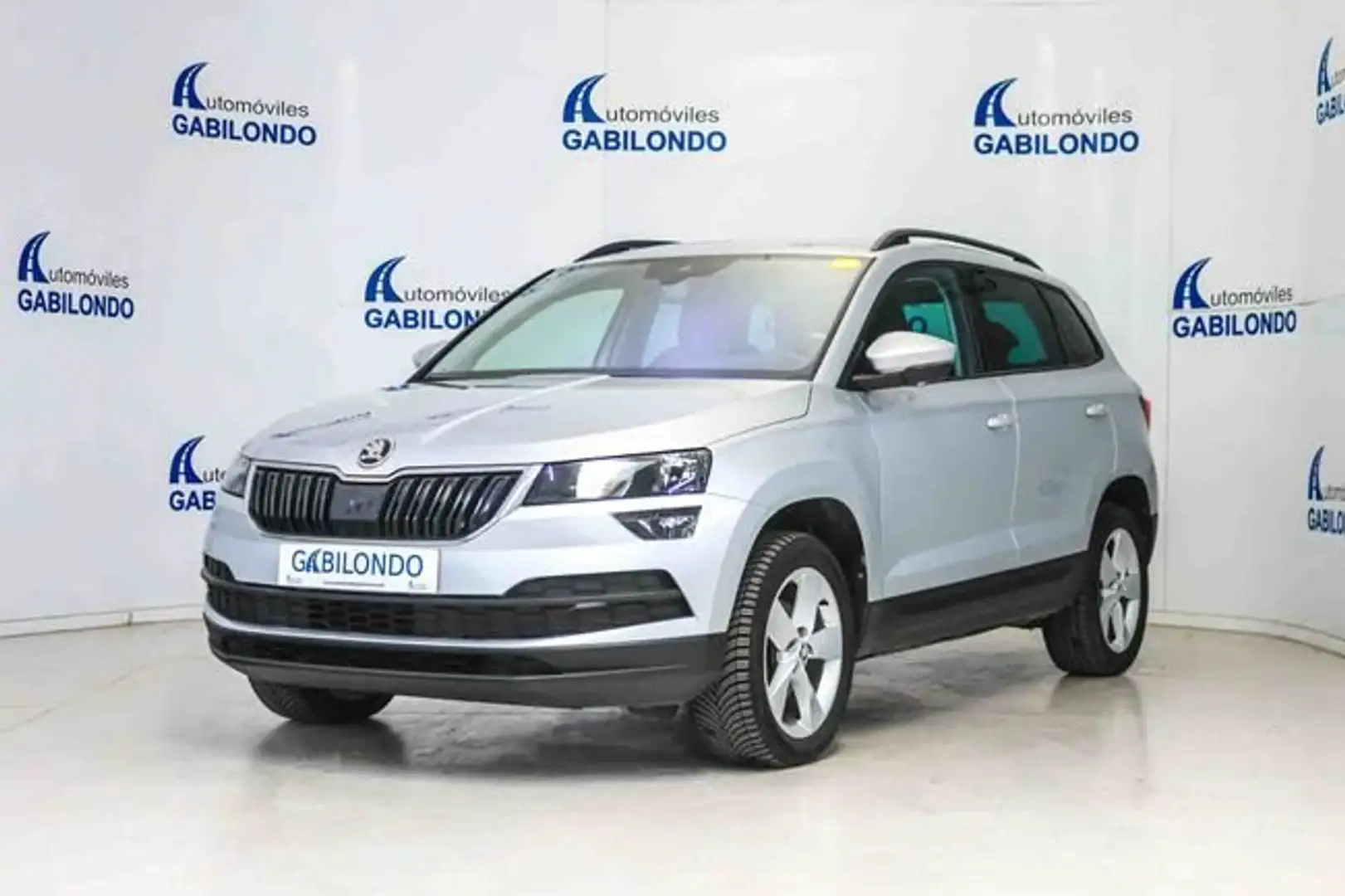 Skoda Karoq 2.0TDI Adblue Ambition 85kW Gris - 1