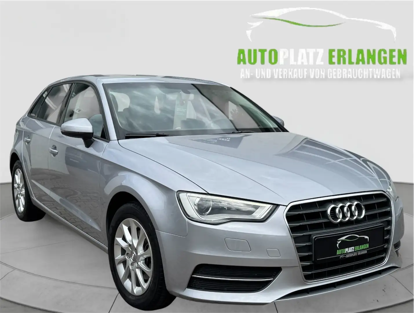 Audi A3 attraction *DSG*SHZ*PDC*XENON* Grau - 1