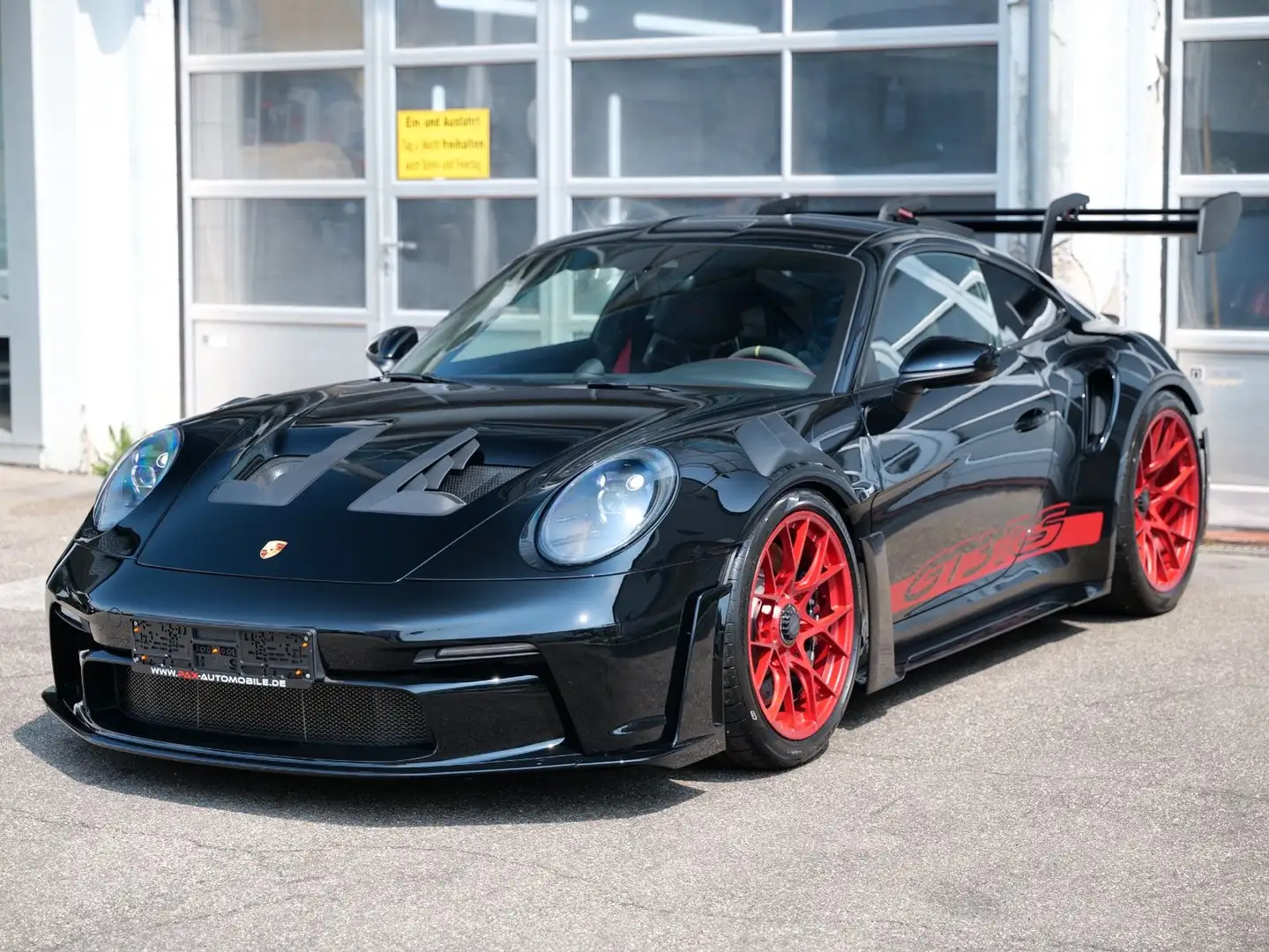 Porsche 992 911 GT3 RS LIFT+CLUBSPORT+LEDERPAKET+BOSE+CAM Zwart - 2