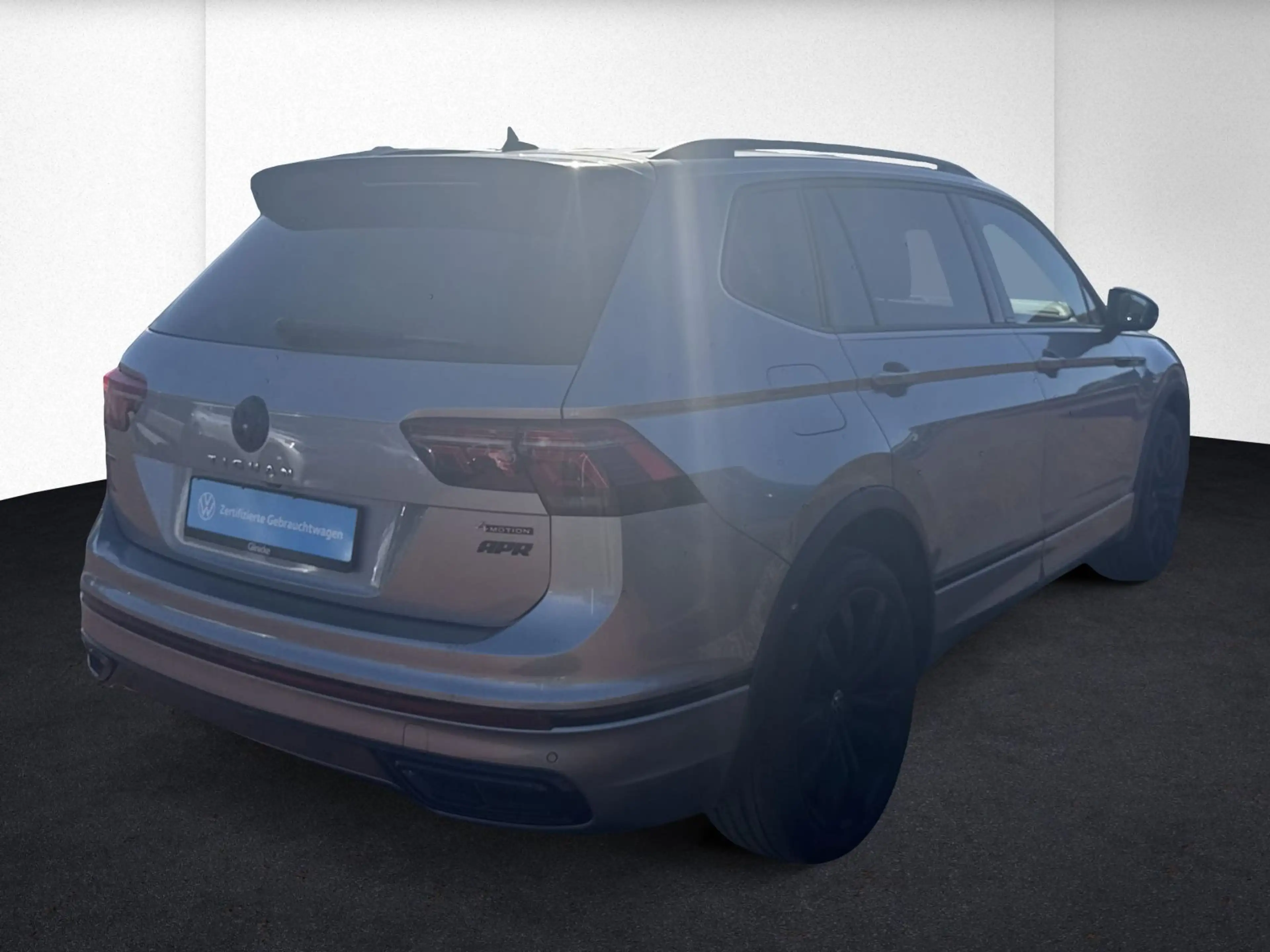 Volkswagen Tiguan Allspace 2.0 TDI 4Motion DSG R-Line+el.He — photo 2