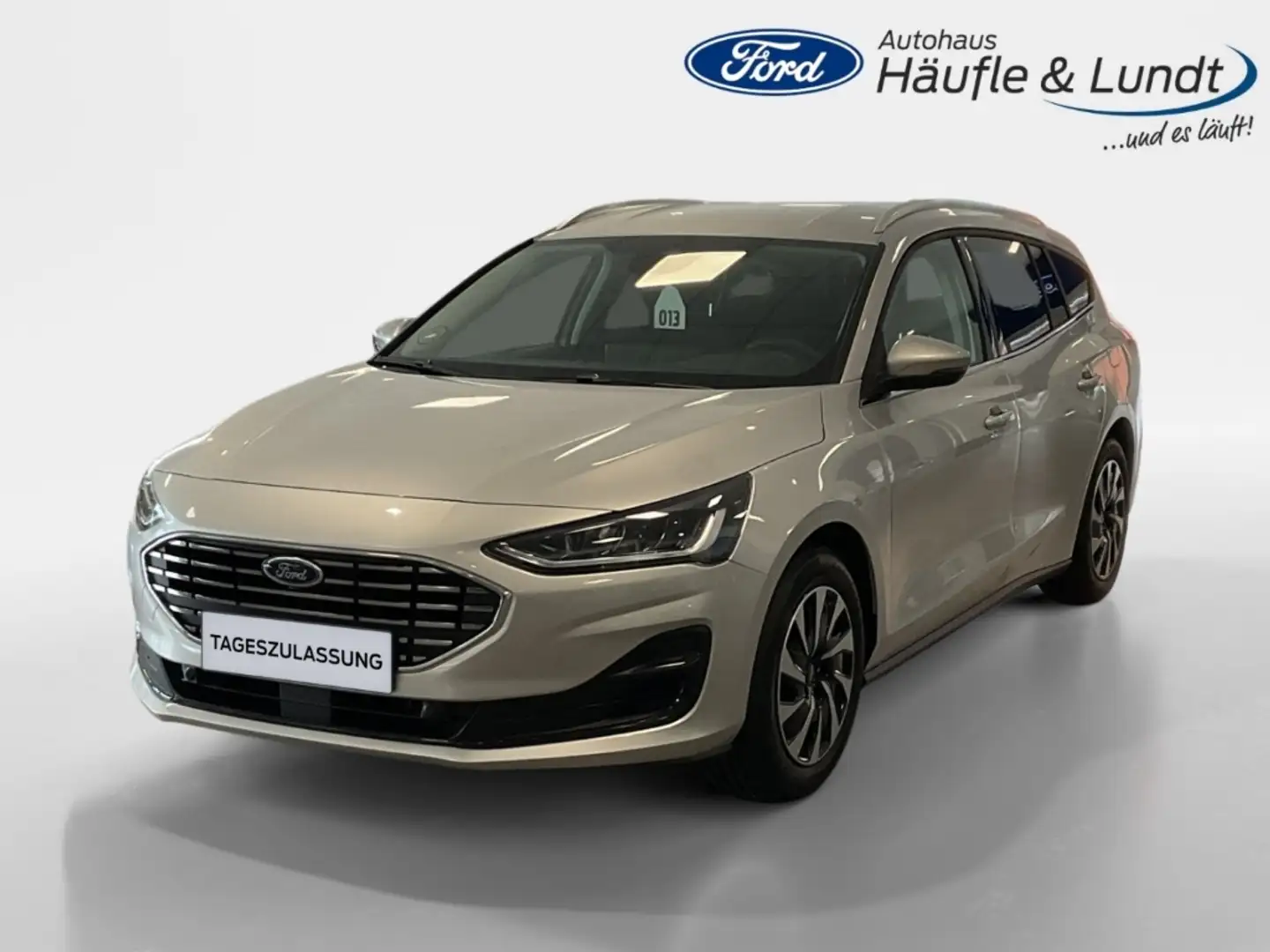 Ford Focus Turnier Titanium X 1.5 Diesel Automatik Navi digit Silber - 1