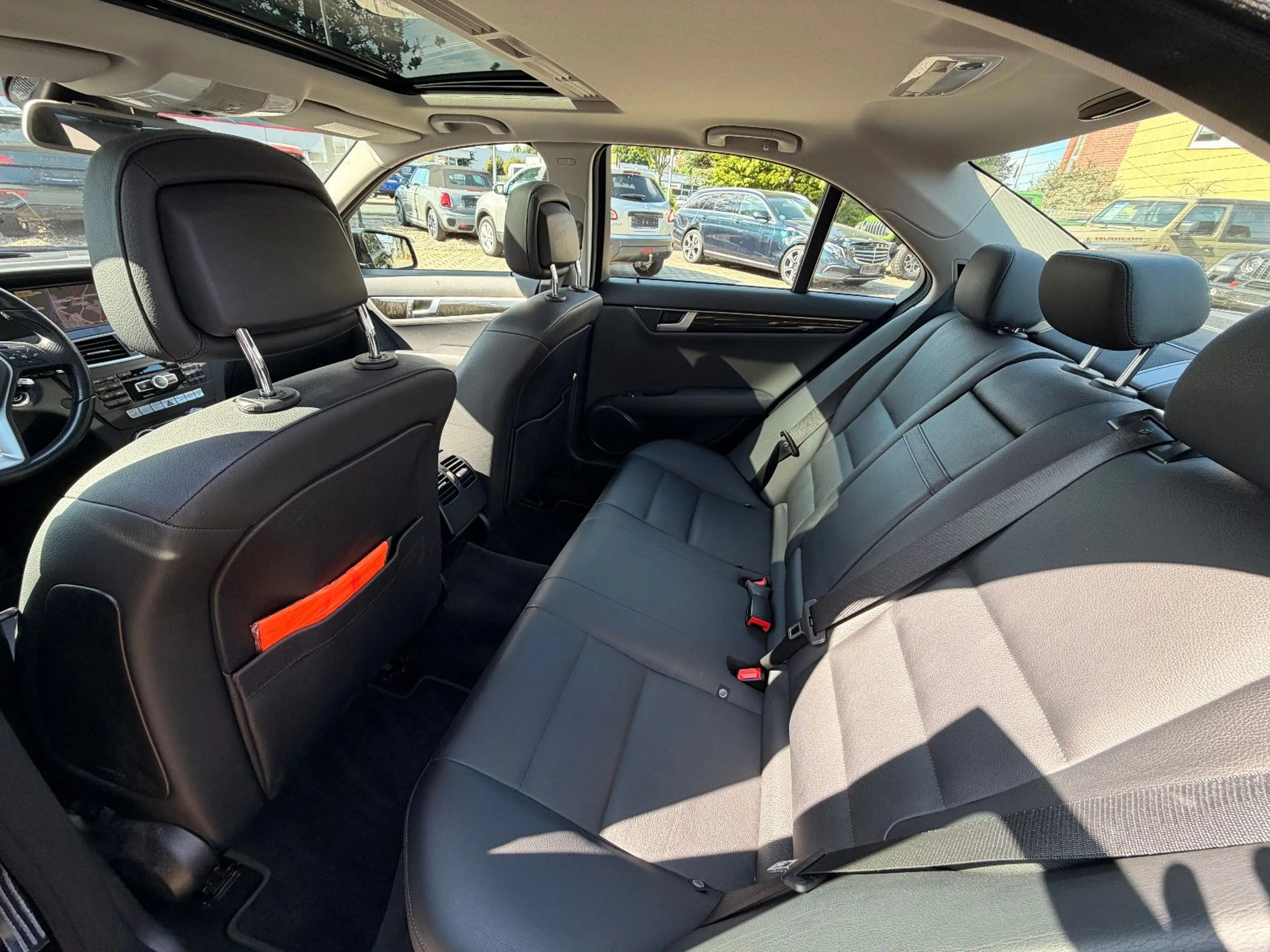 Mercedes-Benz C 220 C Limousine ,1.Hand,Scheckheft,Rentner — photo 14