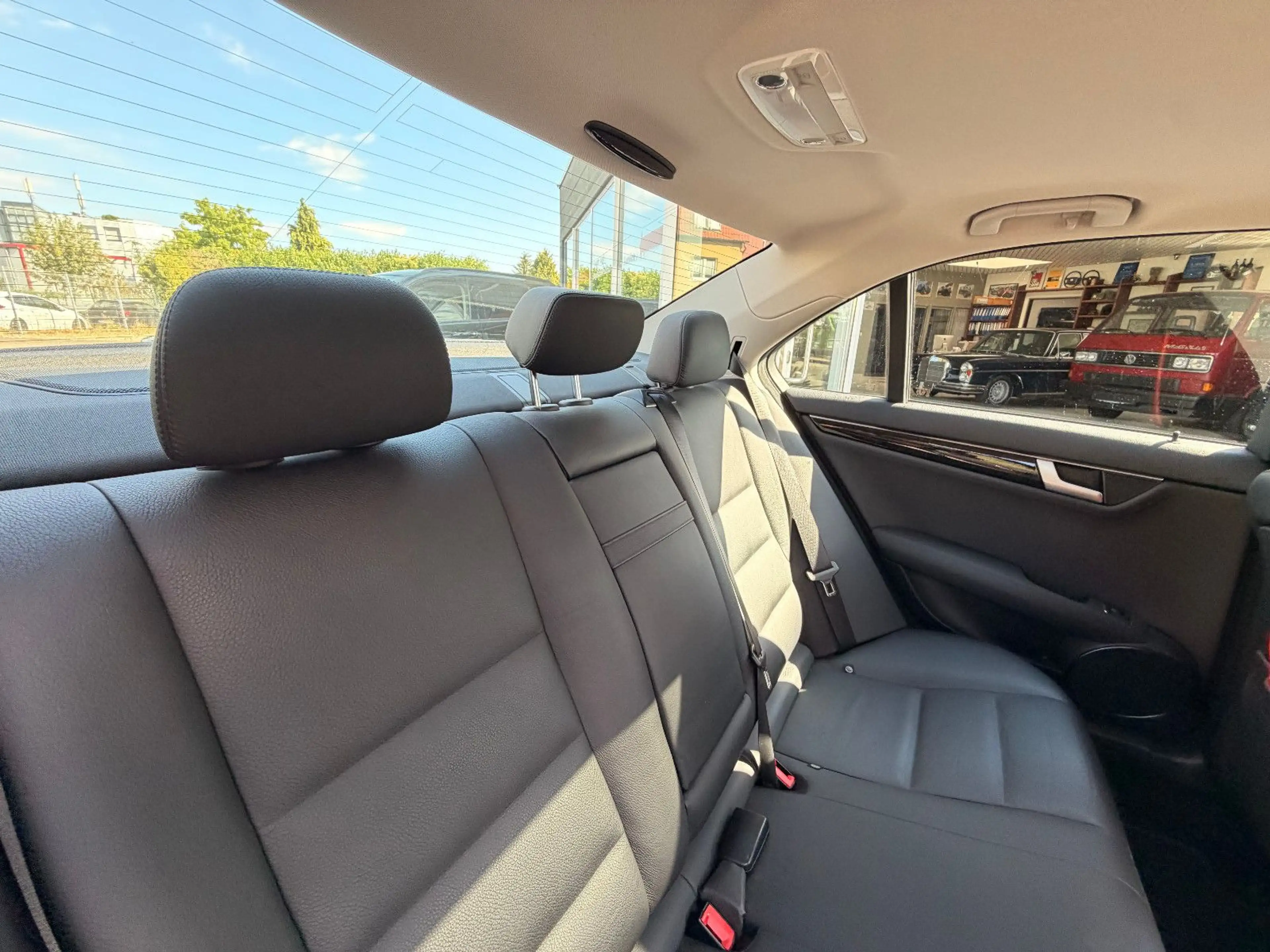 Mercedes-Benz C 220 C Limousine ,1.Hand,Scheckheft,Rentner — photo 10