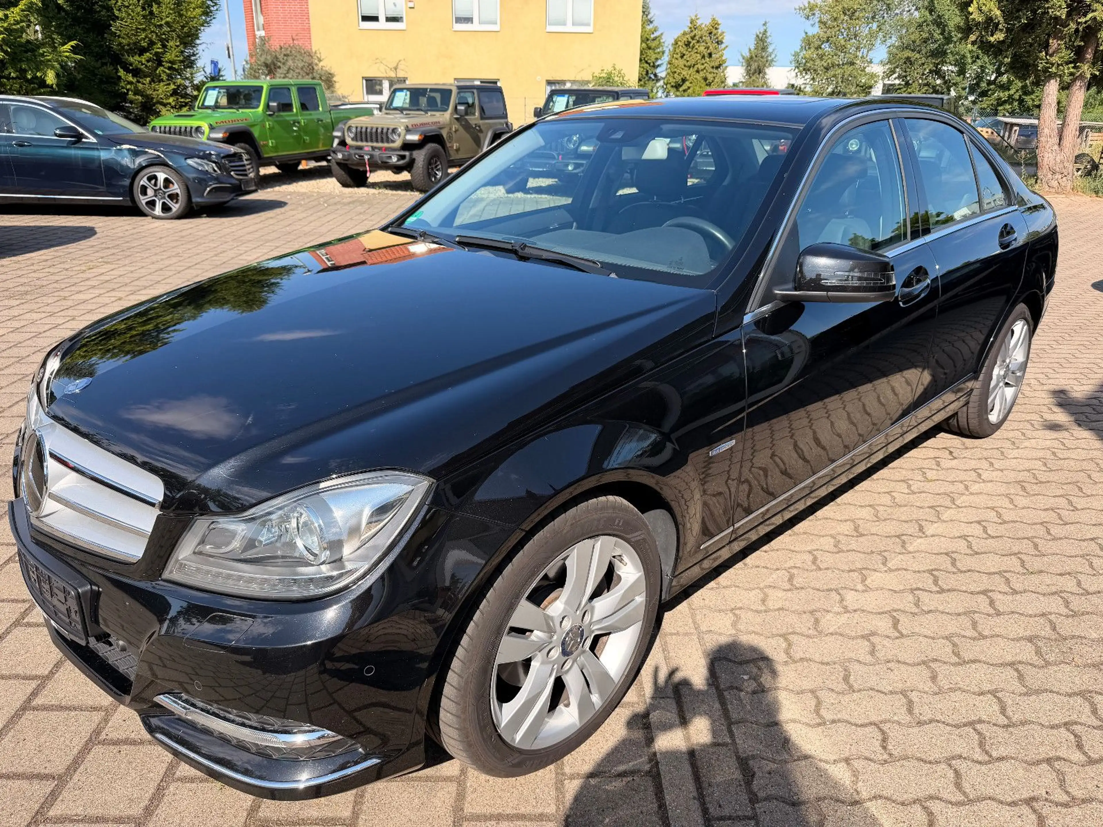 Mercedes-Benz C 220 C Limousine ,1.Hand,Scheckheft,Rentner — photo 4