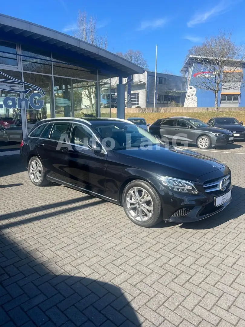 Mercedes-Benz C 180 Automatik LEDER Kamera Navi AHK el.Heckkl. Noir - 1
