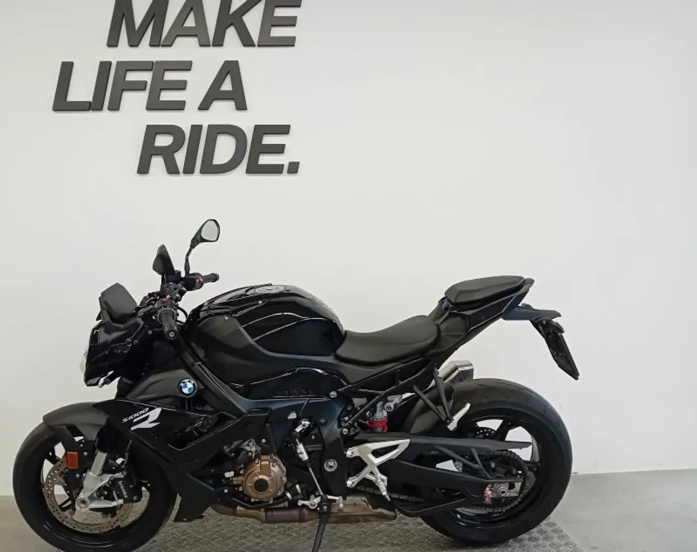 BMW S 1000 R Black - 2