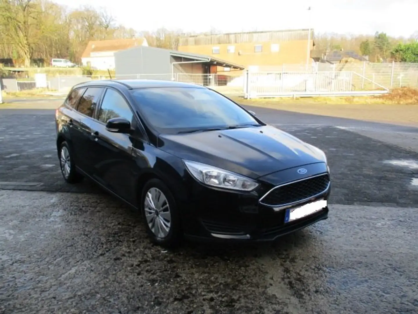 Ford Focus Turnier 1.0 EcoBoost Start-Stopp Edition Negro - 2