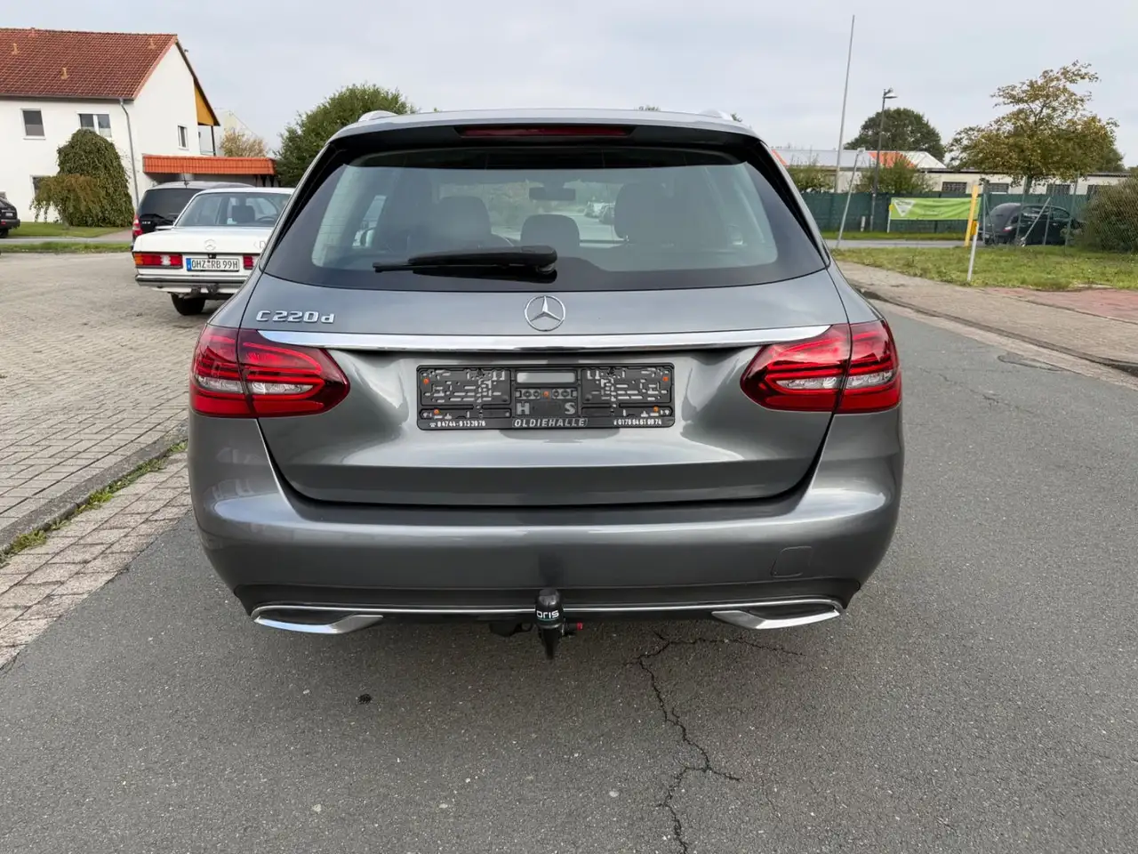 MERCEDES-BENZ C220 W205 BREAK - CAMÉRA DE RECUL - VOLANT CUIR - ATTELAGE FIXE