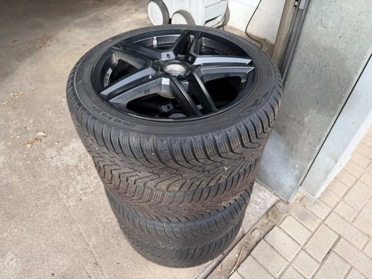 MERCEDES-BENZ C220 W205 BREAK - CAMÉRA DE RECUL - VOLANT CUIR - ATTELAGE FIXE