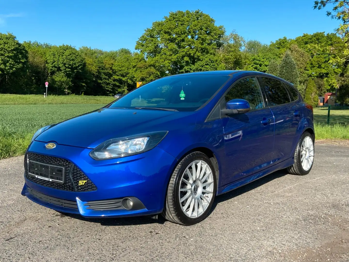 Ford Focus Lim. 2.0 ST Navi Klimaauto Recaro Modrá - 1