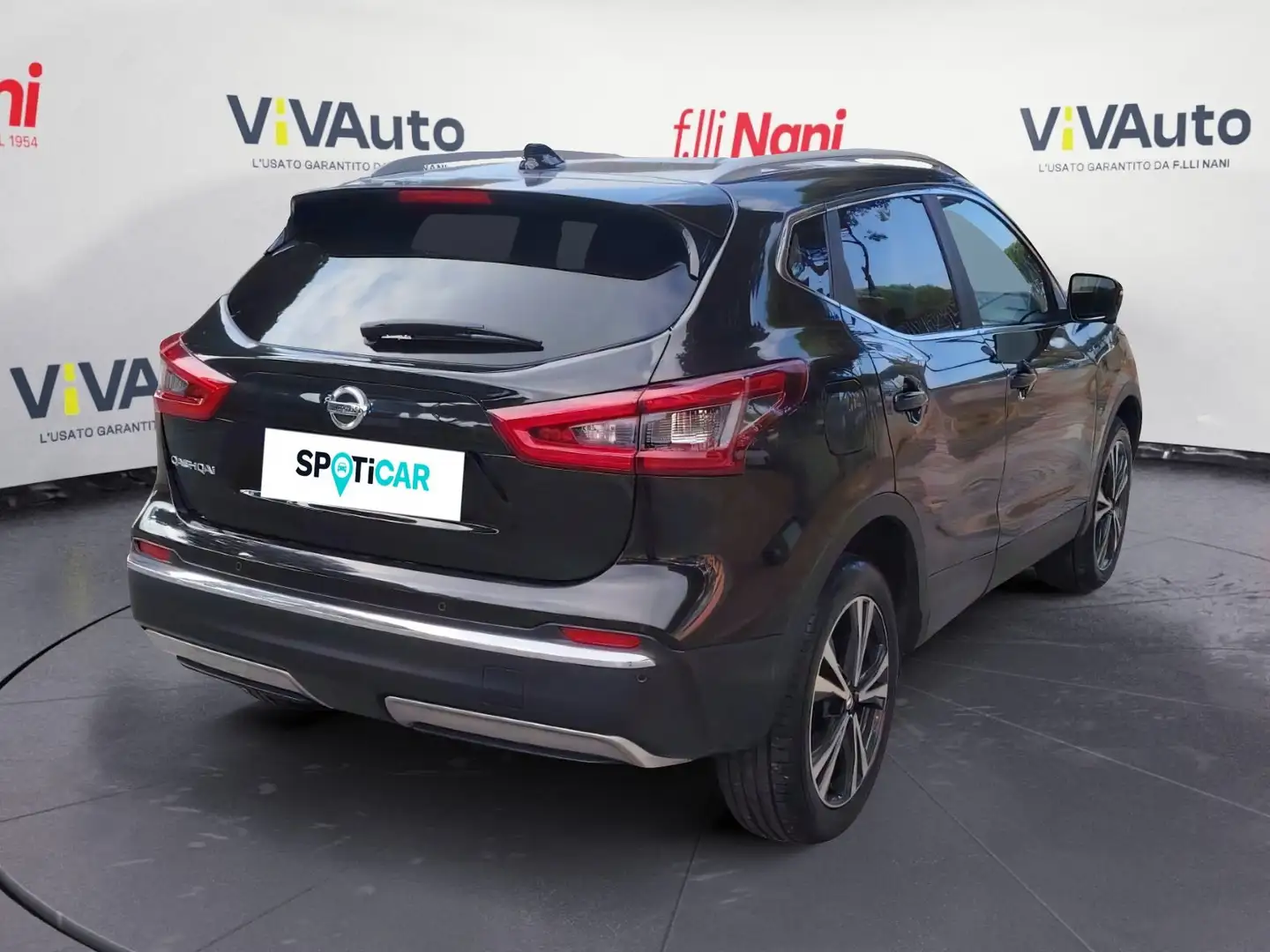 Nissan Qashqai 1.6 dCi 2WD N-Connecta Nero - 2