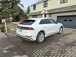 Audi Q8 снимка Audi Q8
