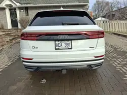 Audi Q8 снимка Audi Q8