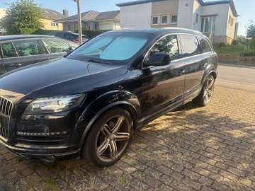 Q7 3.0 TDI DPF quattro tiptronic